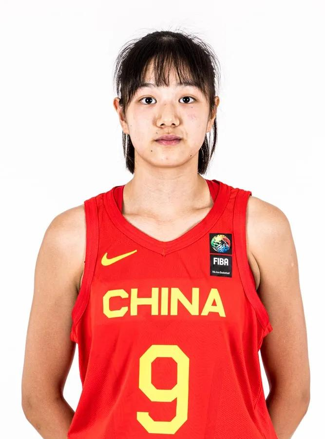 今晨荷甲传出新动向，广东宏远队长鼓劲，管理层表态——话题不断，赛程密集仍需轮换-爱游戏娱乐