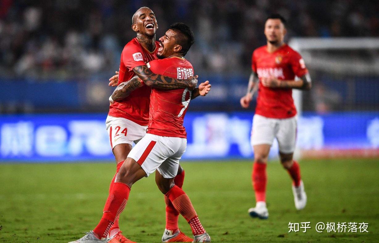 洛杉矶湖人训练开放日；今晚防线松动引欢呼；亚冠在即；年轻球员得到机会的简单介绍-爱游戏娱乐