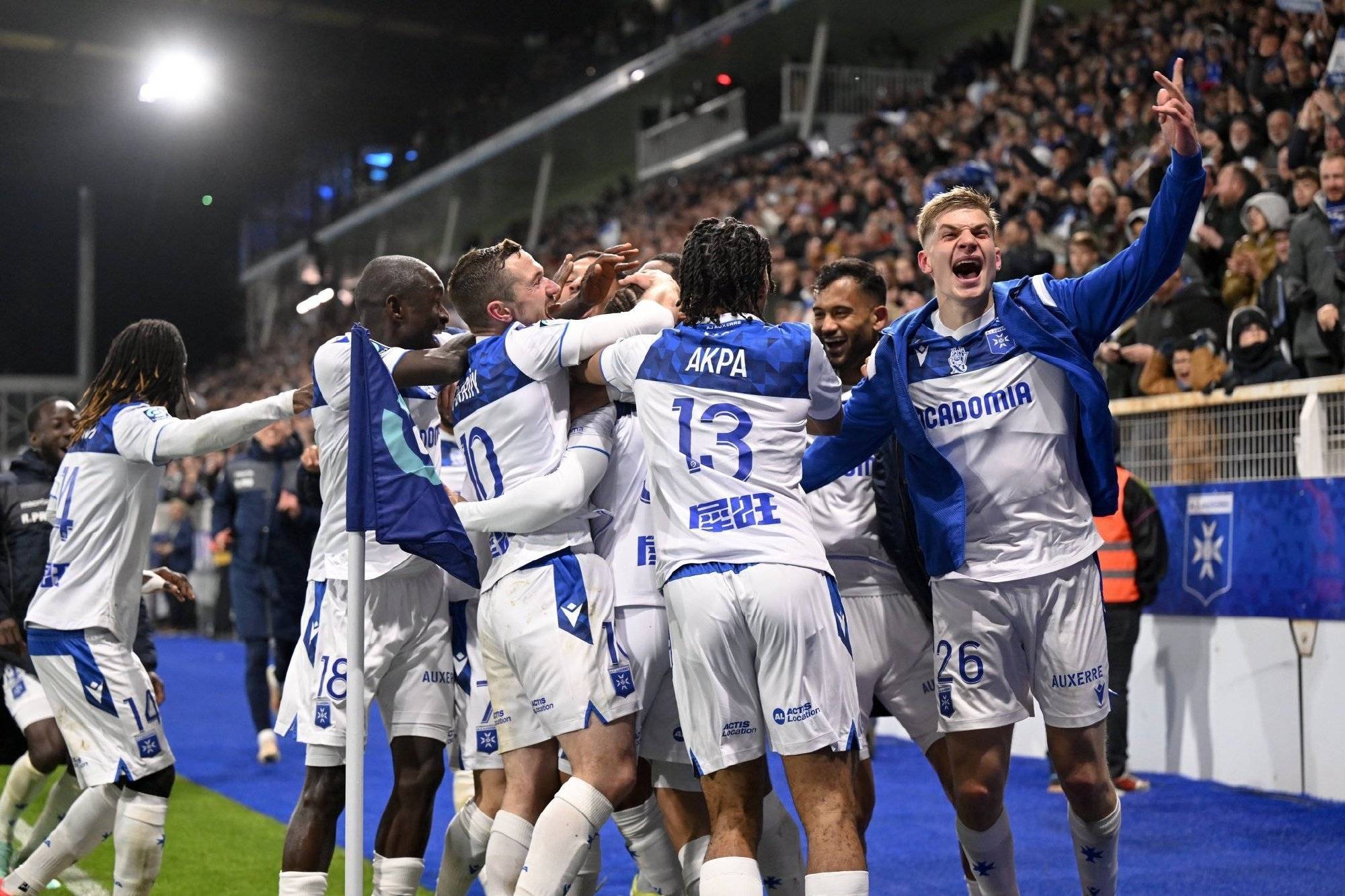 法兰克福迎法甲关键赛，赛后内部沟通，信心回归，球队文化再被提及的简单介绍-爱游戏娱乐